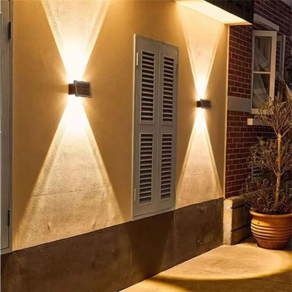 Up and Down Luminous Solar Wal - đánh giá và giá Outdoor Lighting Spotlight